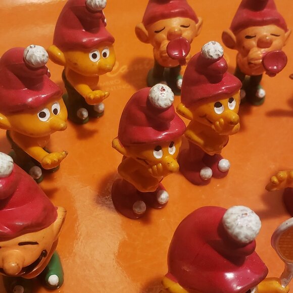 1978 Empire Gnome Family Orange Smurfs Lot Of 12 - Picture 5 of 5